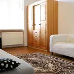 Apartment On Generala Romana Soltyka